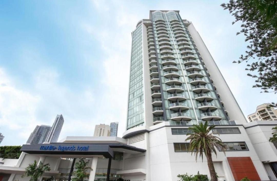Mantra Legends Hotel Gold Coast Exterior photo
